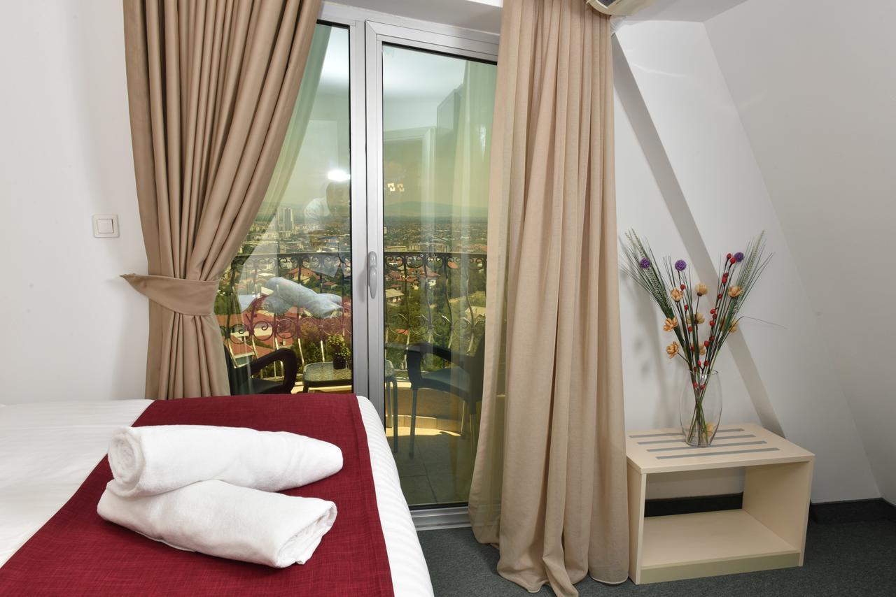 View Inn Boutique Hotel スコピエ エクステリア 写真