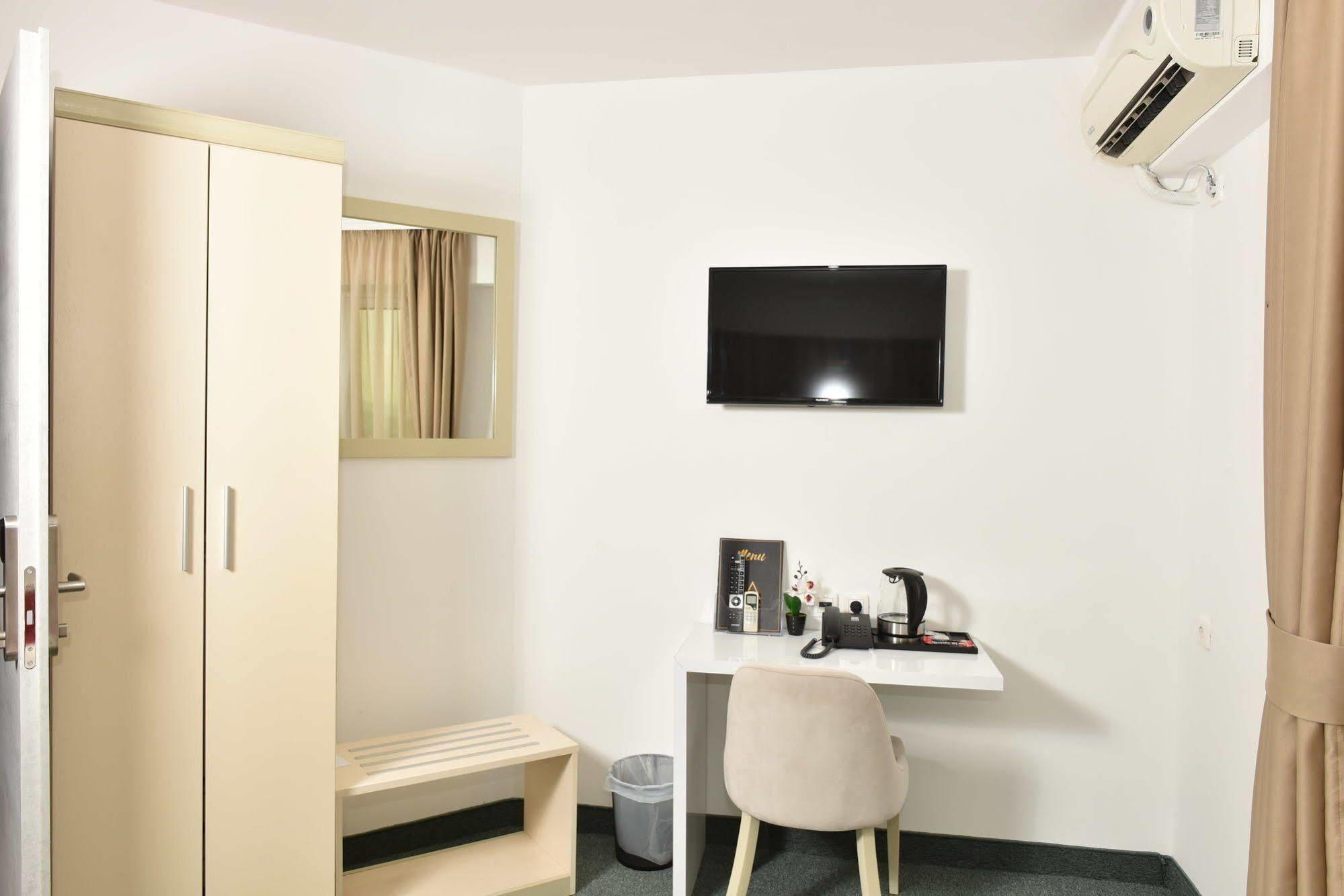 View Inn Boutique Hotel スコピエ エクステリア 写真